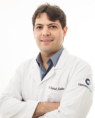 Dr. Raphael Martins